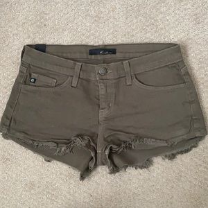 Kancan low rise stretch shorts